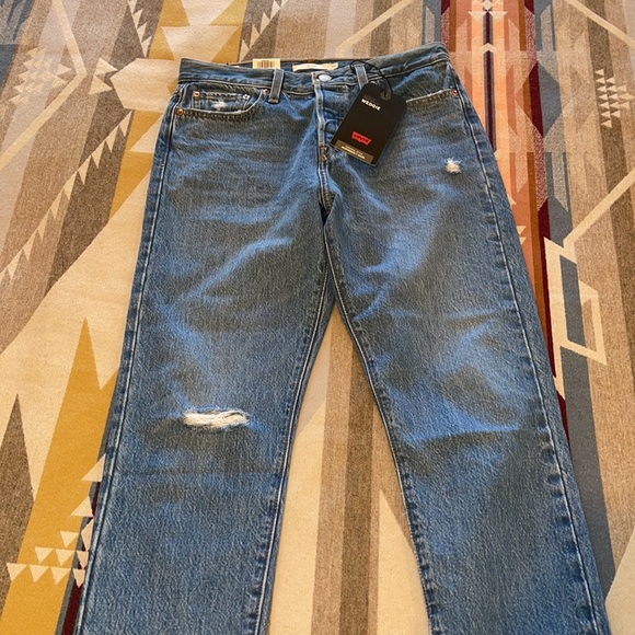 Levi’s premium wedgie fit jeans - Picture 12 of 16